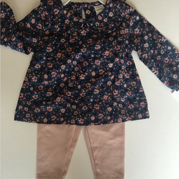 Carter’s baby girl 2 piece set! - Picture 2 of 5